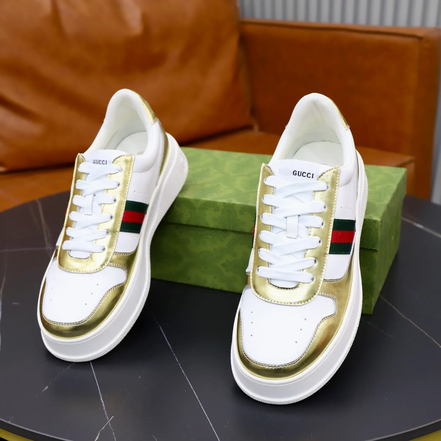 Ex-factory price: 400💰🙅‍♂️🙅‍♂️🙅‍♂️ Brand: GUCCI Standard code: 38-44 (45 customized) Grade: Same as the official website Material: Original leather stitching brand cloth Comfortable and breathable sheepskin lining Lightweight and wear-resistant outsole Style category: Men's fashionable casual shoes Sports shoes Distinguished luxury brand elements Top luxury Color: actual picture color